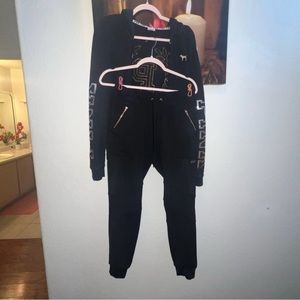 Pink Victoria’s Secret Black / Pink gold Set M Size